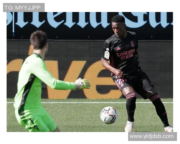 利云特与巴塞罗纳巅峰对决谁能在这场较量中笑到最后